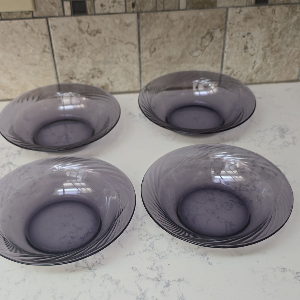 Pyrex Corelle 7-1/2" Festiva Purple Amythst Bowl set Of 4